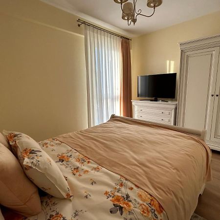 Apartament Rose Gura Humorului Exterior photo